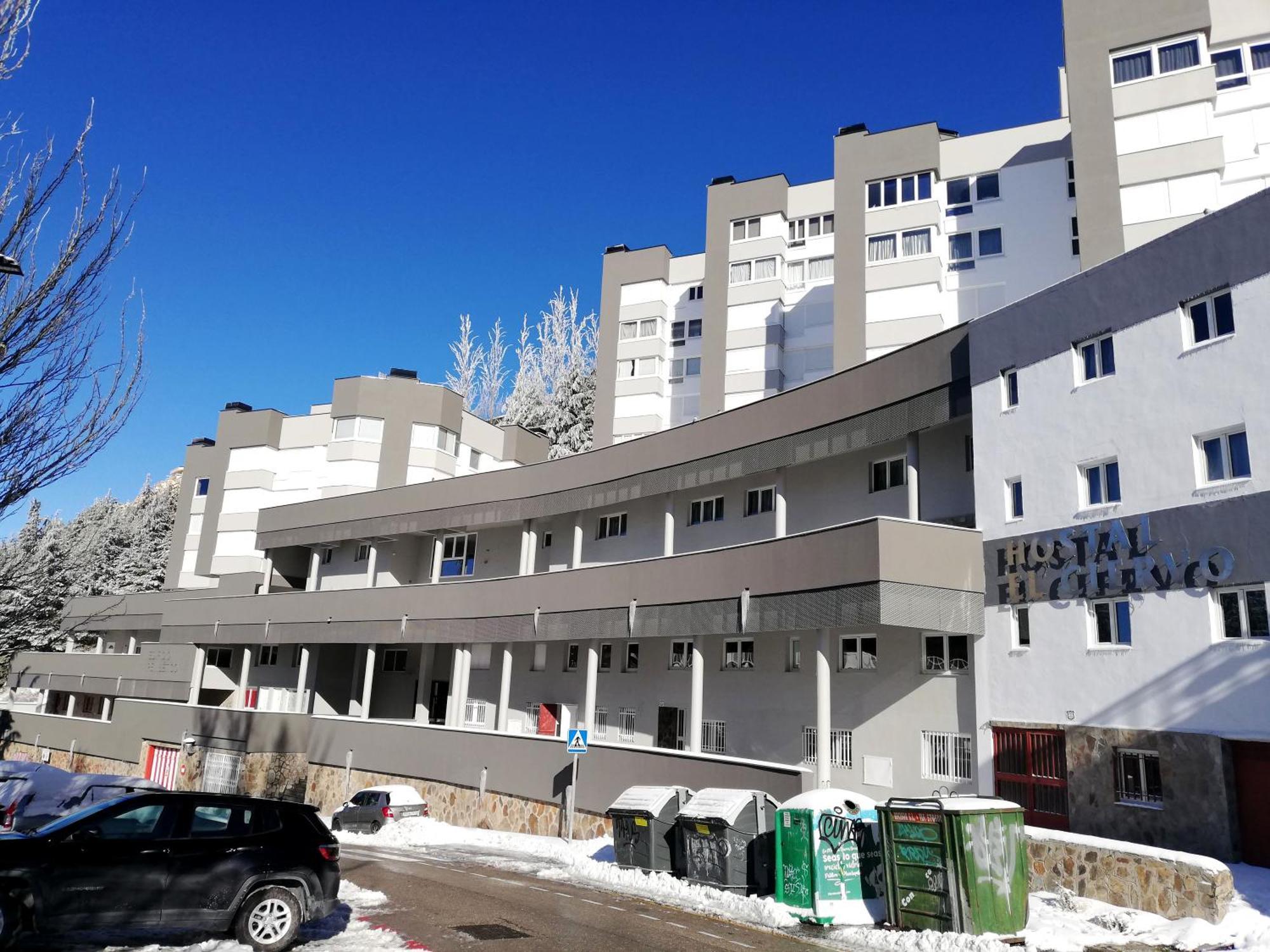 Apartamentos Penibetico Con Parking Y Wifi By Surynieve Сиера Невада Екстериор снимка